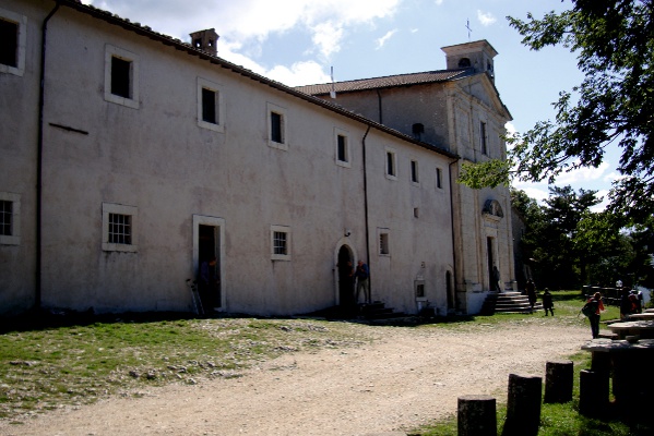 Santuario Santa Maria dei Bisognosi